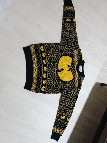 LIVE NATION MERCHANDISE 우탱 클랜