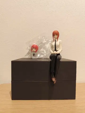 체인소 맨 프리미엄 피규어 마키마