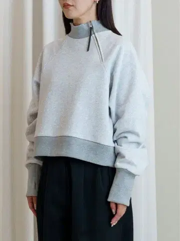 [ 완판템 ] soyy. color scheme pullover gray