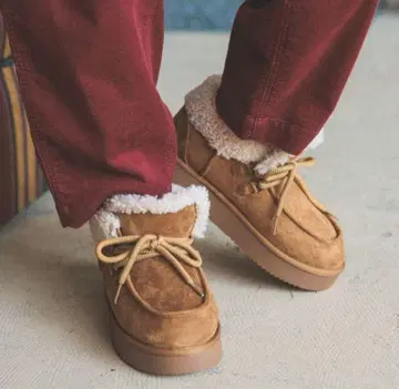 브라운 퍼 모카신