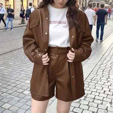 [ INGNI ] 인조 가죽 셋업