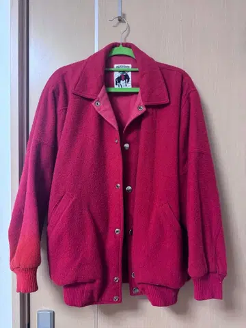 빨간색 플리스 자켓 PERSON'S 1054