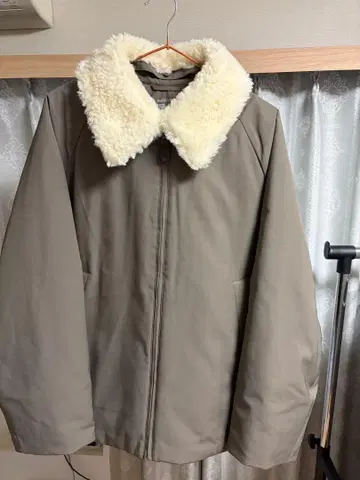 유니클로: C 퍼프 테크 자켓