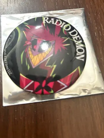 해즈빈 호텔 시크릿 캔뱃지 라디오 데몬