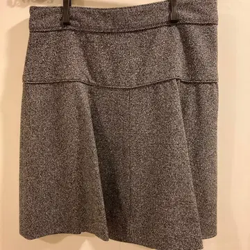BANANA REPUBLIC 트위드 플레어 스커트 사이즈 4