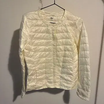 UNIQLO 울트라 라이트 다운 화이트