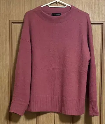 와이드 보틀넥 니트, 로즈 컬러