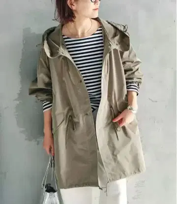 미사용 Spick & Span 발수 스노우 카모 후드티 코트 카키 36