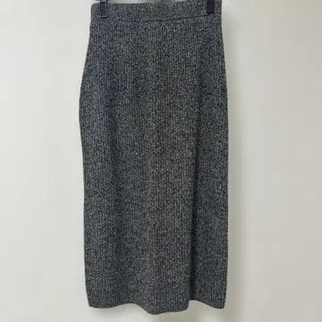 [ 가격 인하 ] FRAY I.D 니트 스커트