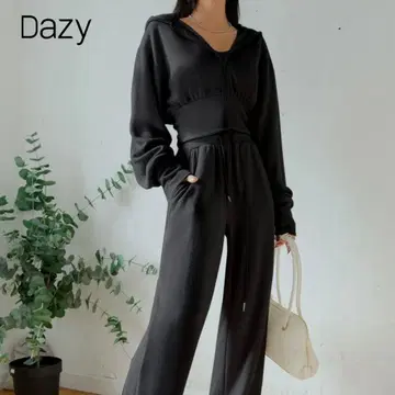 [ 완판템 ] SHEIN Dazy 셋업