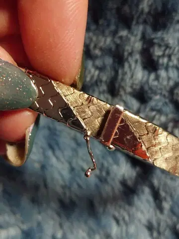 새상품급 앤티크 팔찌 각인 있음