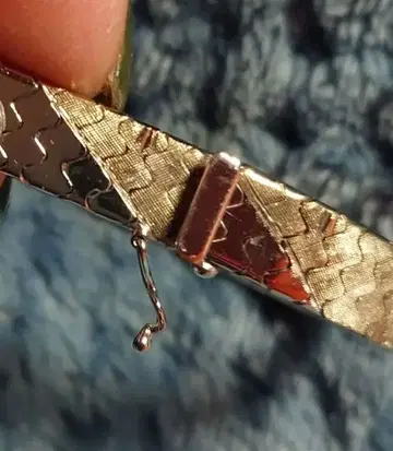 새상품급 앤티크 팔찌 각인 있음