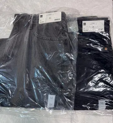 GU 배럴 레그 진 M 사이즈 다크 그레이 네이비