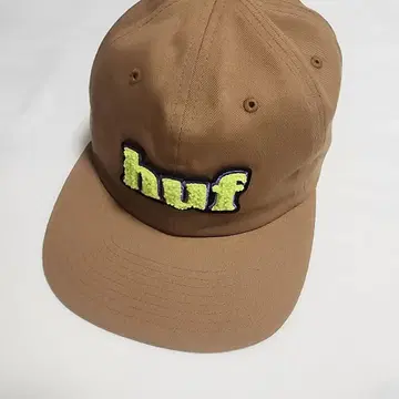 HUF 브라운 자수 로고 캡 OS