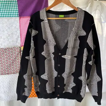 HUF 가디건 AVALON 20주년 택 BE:FIRST 류헤이 착용