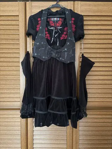 MAD PUNKS 뷔스티에 포함 원피스