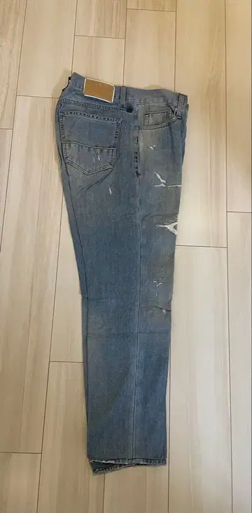 케어 라벨 스트레이트 데님 라이트 블루