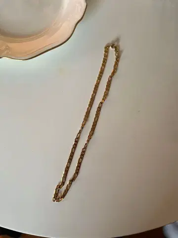 골드 체인 목걸이