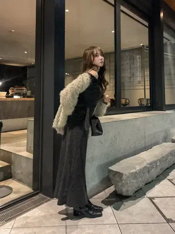 POMIII PARTAGE whipped frill set-up