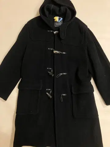 Gloverall 블랙 더플 코트