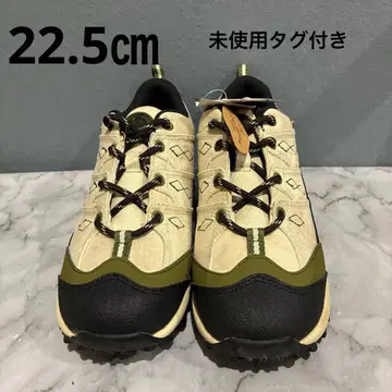 [ 미사용 택 포함 ] 아웃도어 신발 올리브 그린 22.5cmEEE