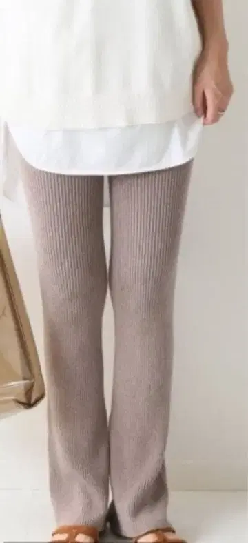 리브 니트 레깅스 아이보리색