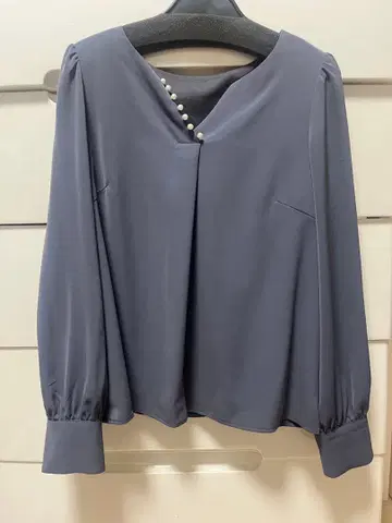 [ 새상품급 ] 프로포션 바디 드레싱 블라우스 S