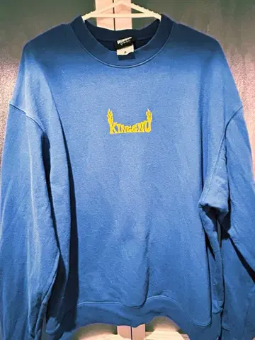 익명 배송 당일 발송 King Gnu 맨투맨 블루 L 사이즈