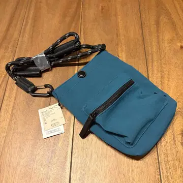 niko and - 파라코드 포켓 미니 백