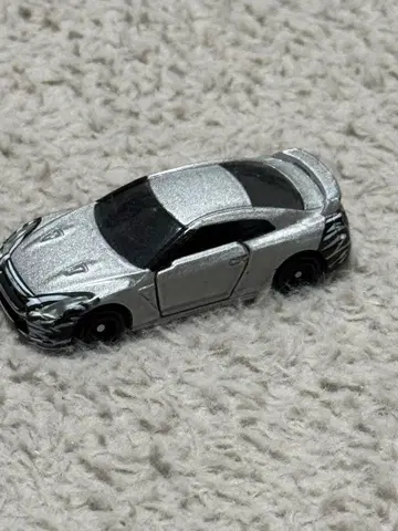 GTR 토미카 카모플라쥬