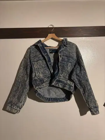 American Signature 크롭 데님 자켓