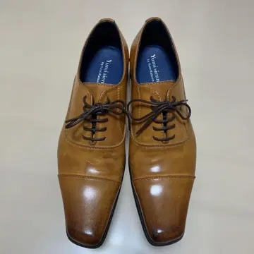 유미 시엔 카멜(브라운) 드레스 슈즈