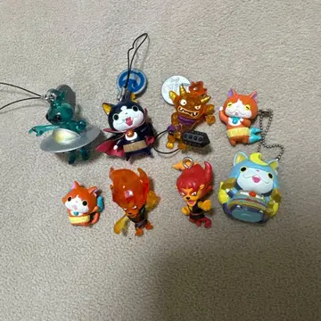 최종 가격 인하 요괴워치 캐릭터 키링 8개 세트