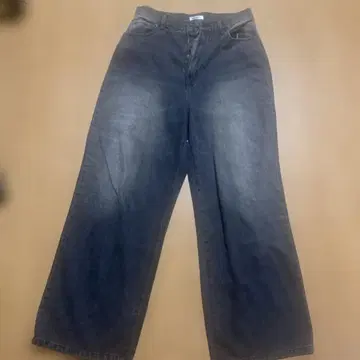 다크 그레이 와이드 레그 데님 팬츠