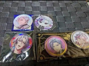 니지산지 후와 미나토 캔뱃지 일괄 판매