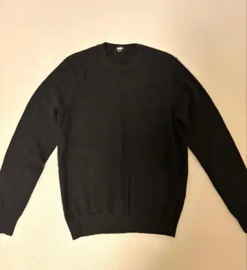 UNIQLO 유니클로 캐시미어 100% 크루넥 스웨터 니트 블랙