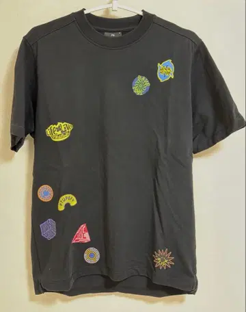 새상품급 폴스미스 남성용 블랙 T셔츠 사이즈 M