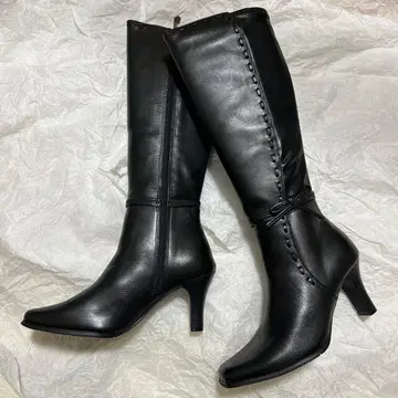 블랙 가죽 사이드 지퍼 부츠