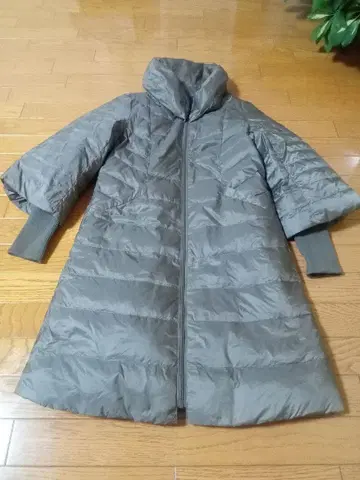 그레이 롱 다운 자켓