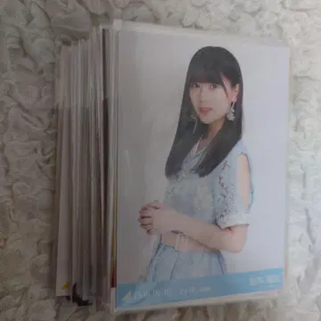 노기자카46 1기~4기까지의 브로마이드 67장