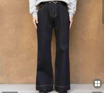 clutch nugu 플레어 데님