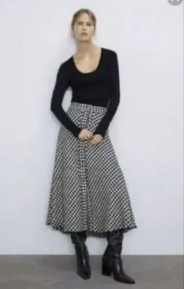 ZARA 트위드 스커트 새상품 L 트위드 롱 스커트 하운드투스