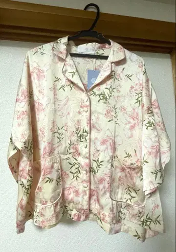 Jennifer Pamela 꽃무늬 룸웨어 세트