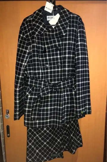 [ 미사용 ] 멜로즈 따뜻한 자켓+스커트 체크 M 수트