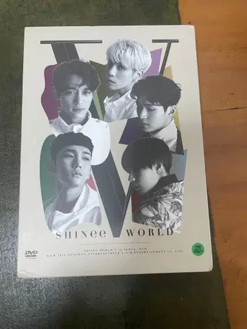 SHINee World V DVD