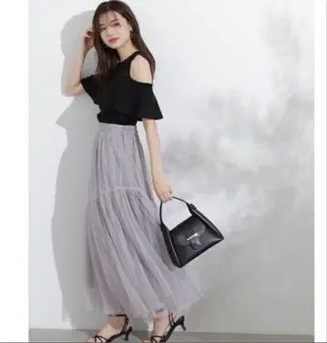 프로포션 바디 드레싱 사선 티어드 샤샤 스커트