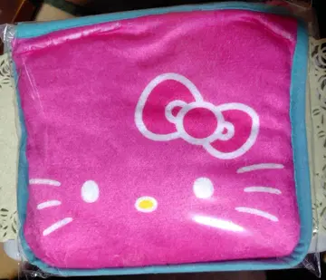 서티원 헬로키티 담요