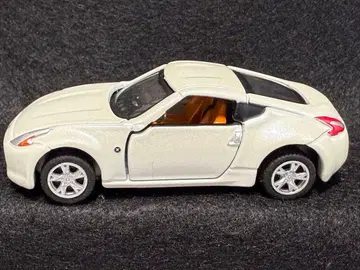 토미카 리미티드 닛산 페어레이디 Z 2008