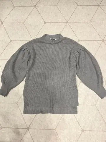 SNIDEL 성숙/러블리 퍼프 슬리브 스웨터