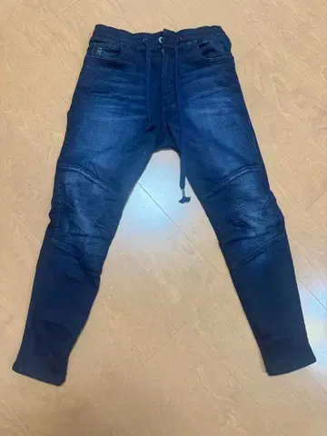컨디션 최상 G-STAR RAW 29/30 SLIM TRAINER